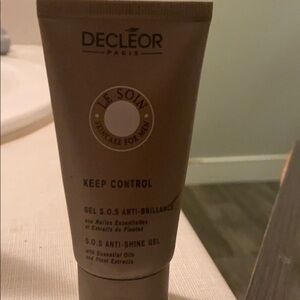 Decleor for Men skincare